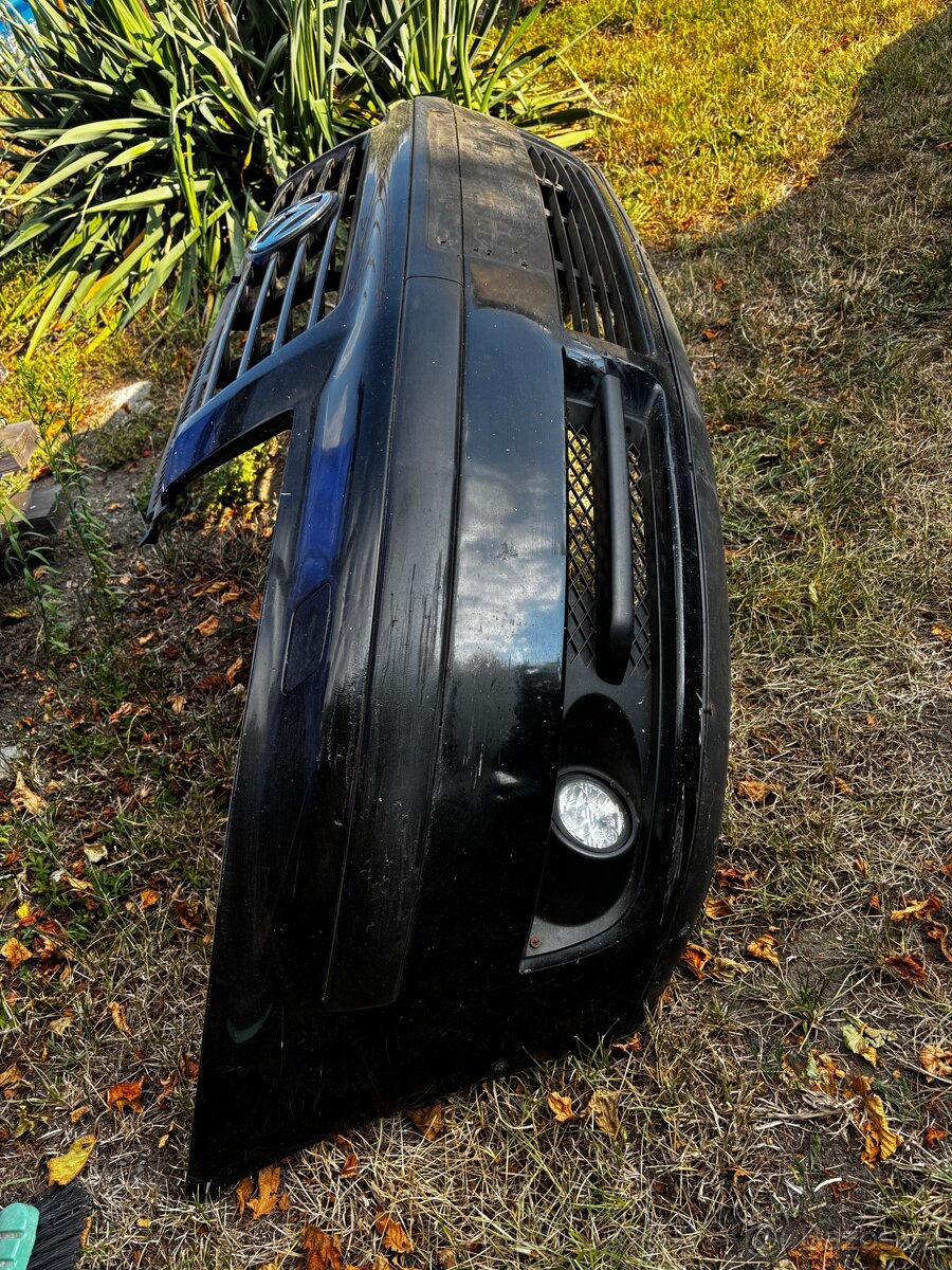 Nárazník VW Sharan 7m - 4