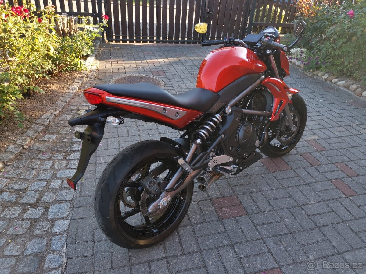 Kawasaki ER-6n - 4