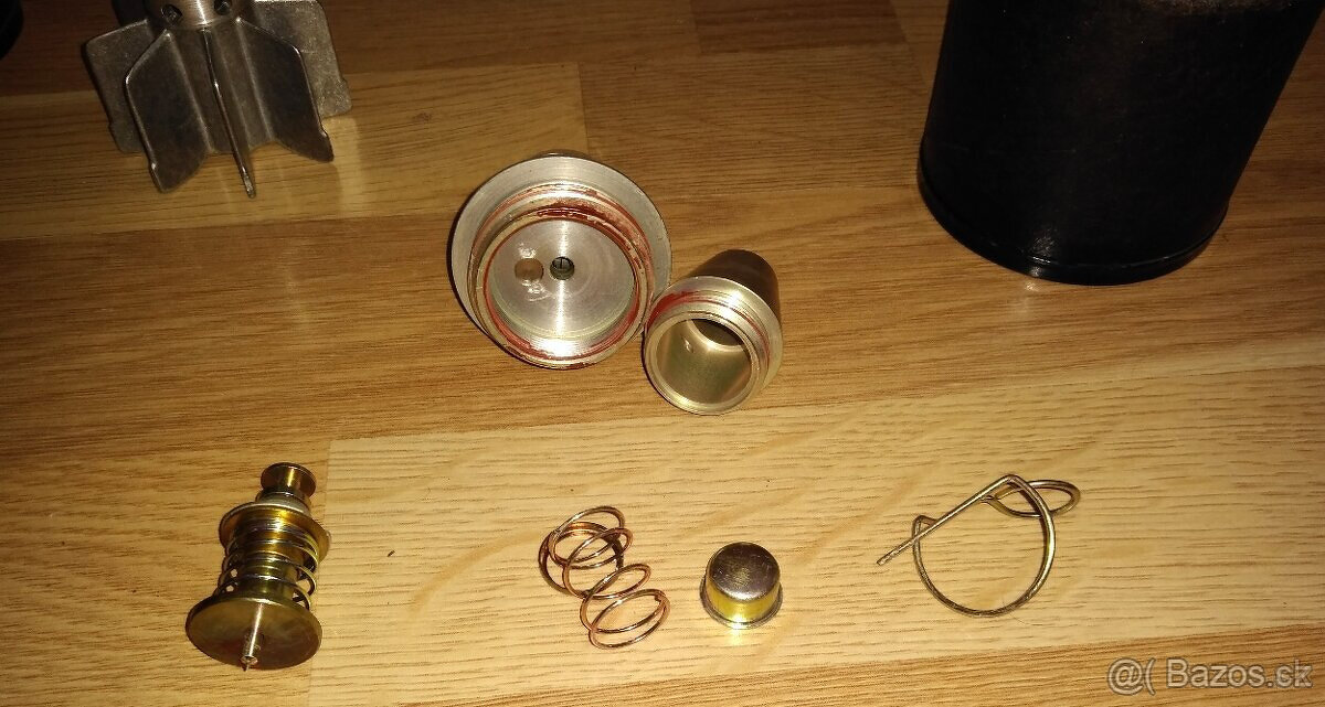 Znehodnocená minometka 60mm - 4