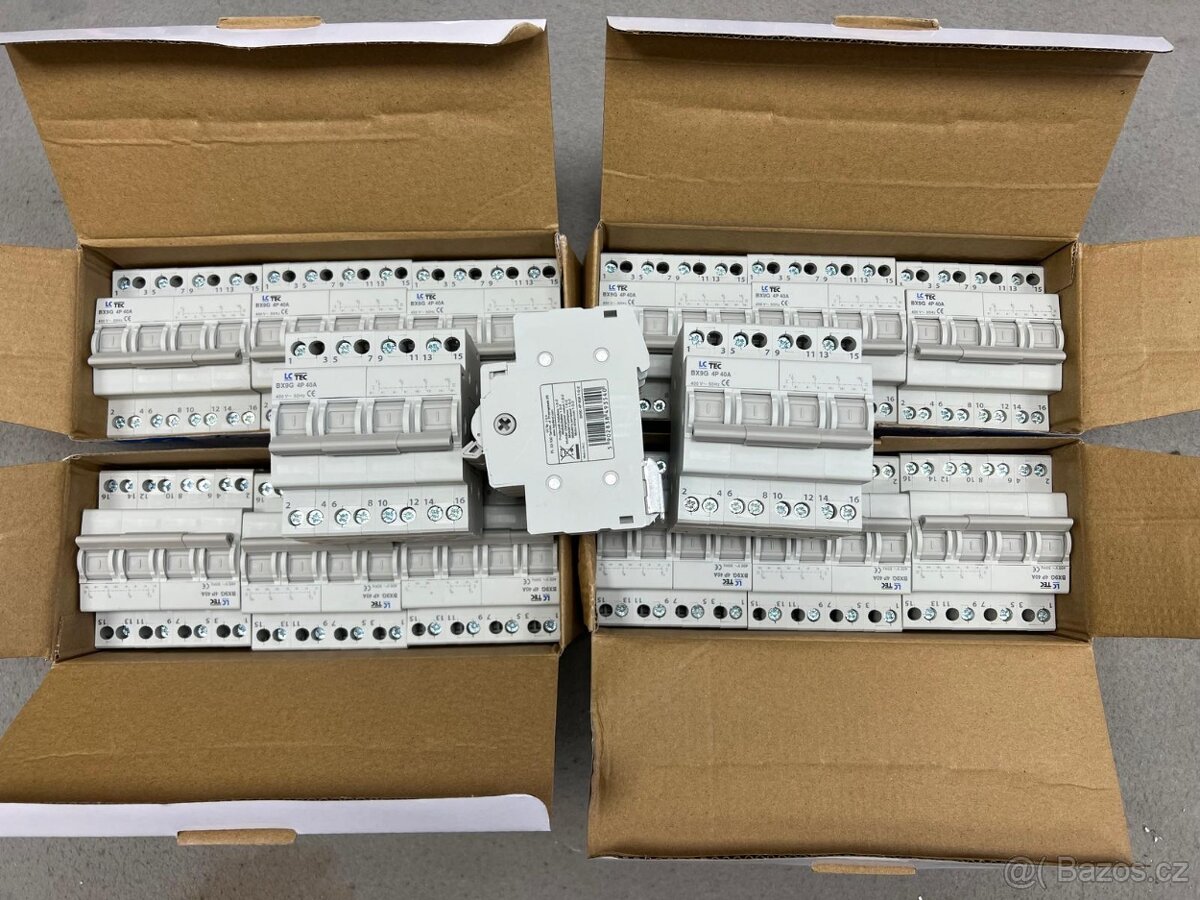 LC TEC Přepínač sítí 1-0-2 BX9G 40A 4P - 4