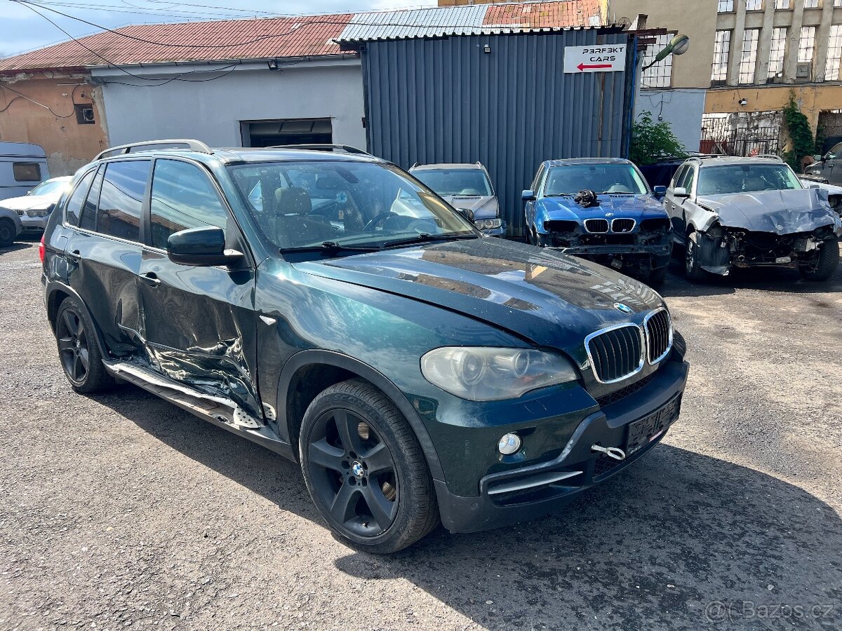 Bmw x5 e70 3.0d 173kw Tiefgrün na díly - 4