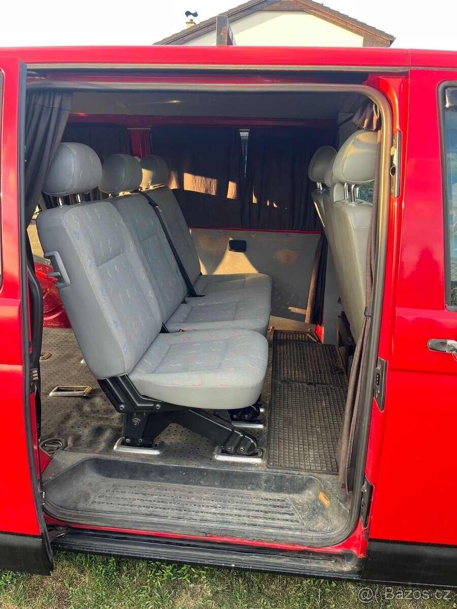 Volkswagen Transporter - 4