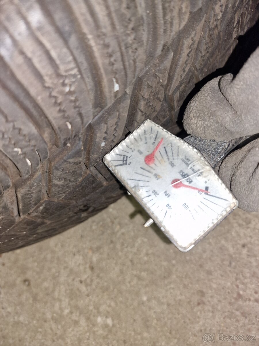 Zimní pláště Hankook 235/60 R 18 - 4