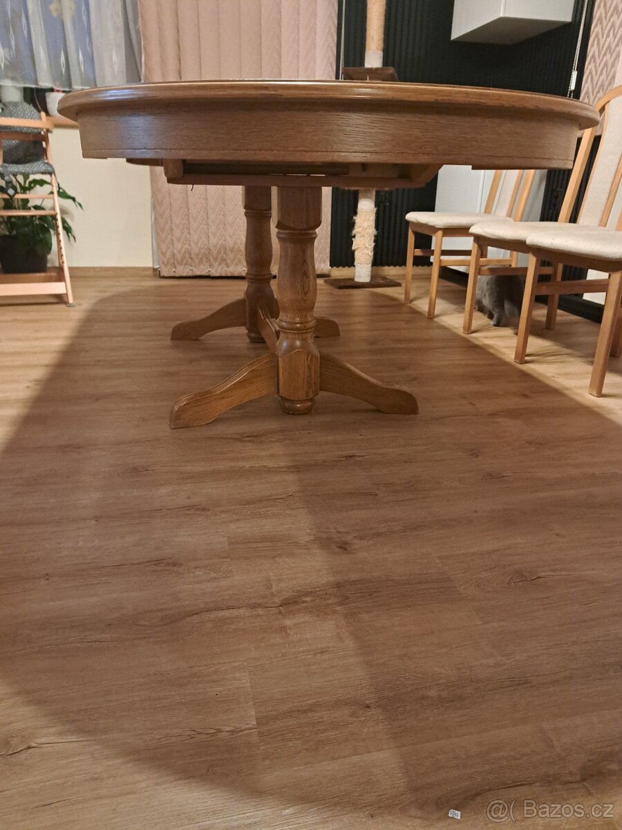 Rustikální jídelní stůl - 4
