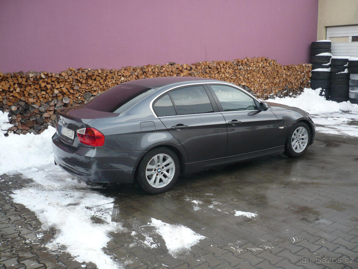bmw e90 325i , manual - 4