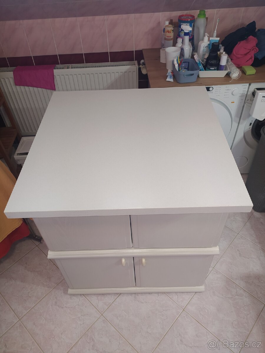 Přebalovací pult - 4