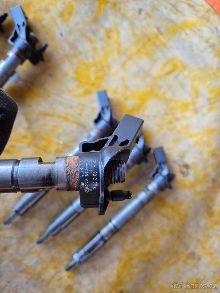 Vstřikovač 059 130 277 Q - 4