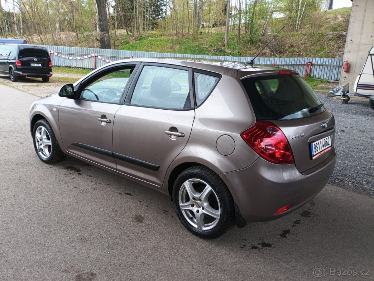 Kia Cee´d B5P21 - 4