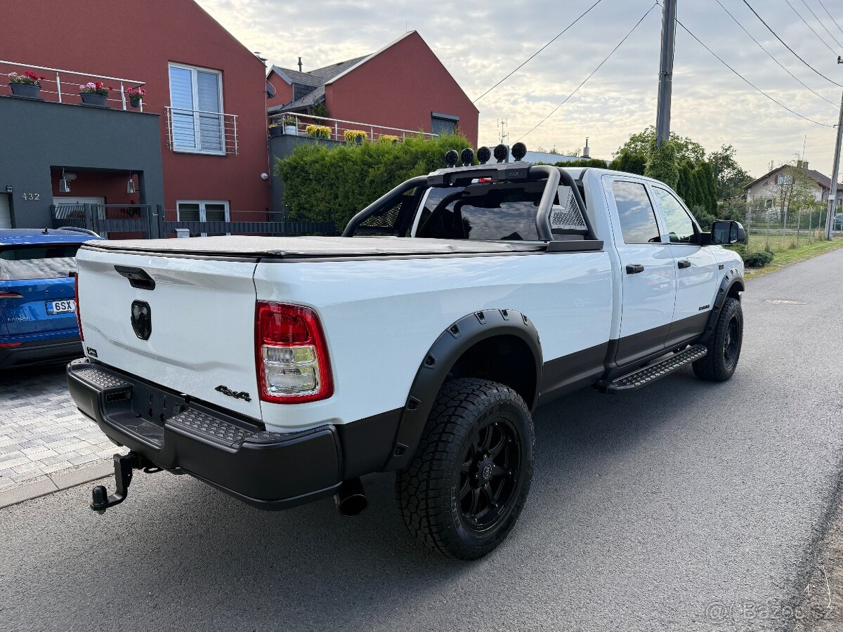 DODGE RAM 2500 LPG HEAVY DUTY 8feet