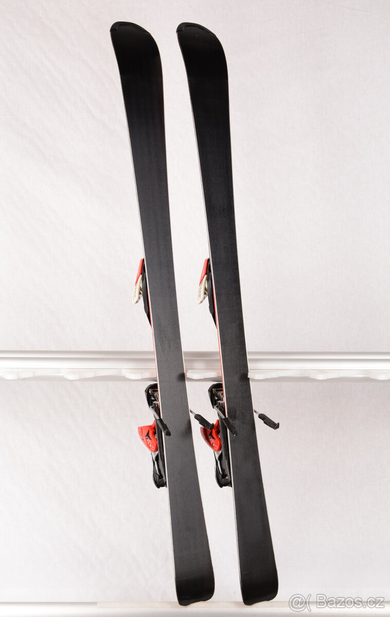 Použité dětské/juniorské lyže ATOMIC REDSTER XT - 4