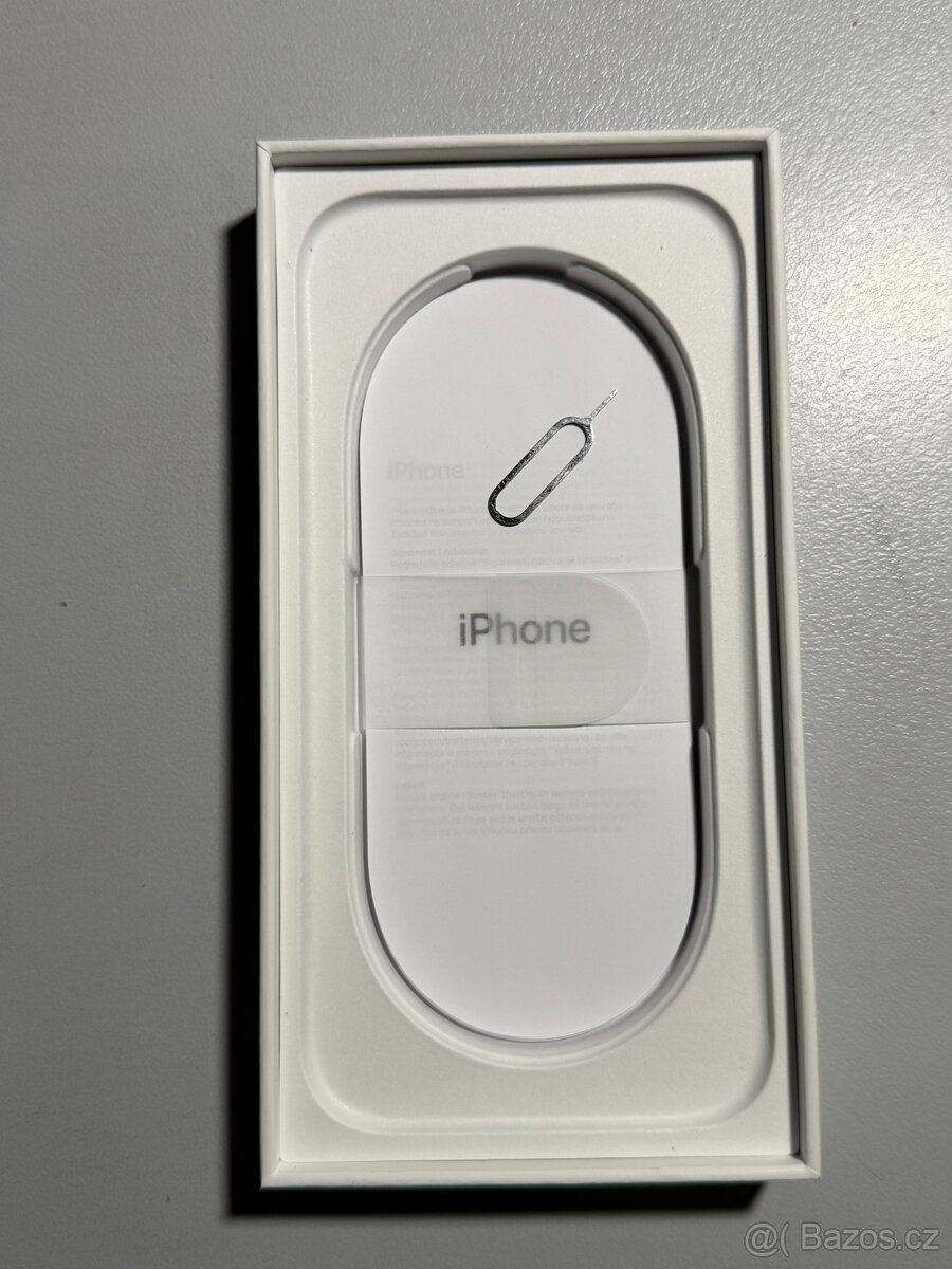 iPhone 15 128GB černý - 4