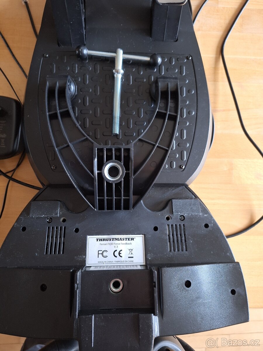 Volant Ferrari F430 Force Feedback - 4