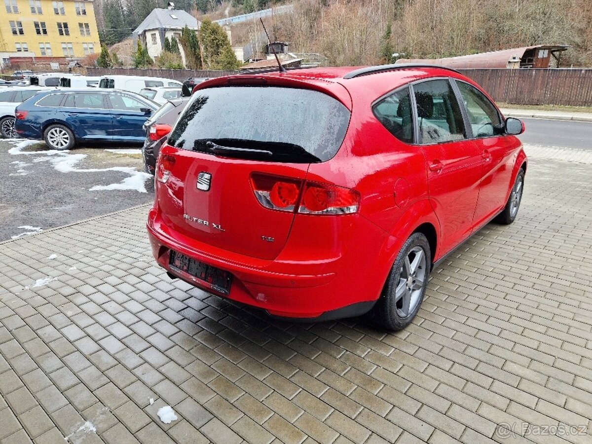 SEAT Altea XL, r.v. 2015, 145 tis. km, plný servis - 4