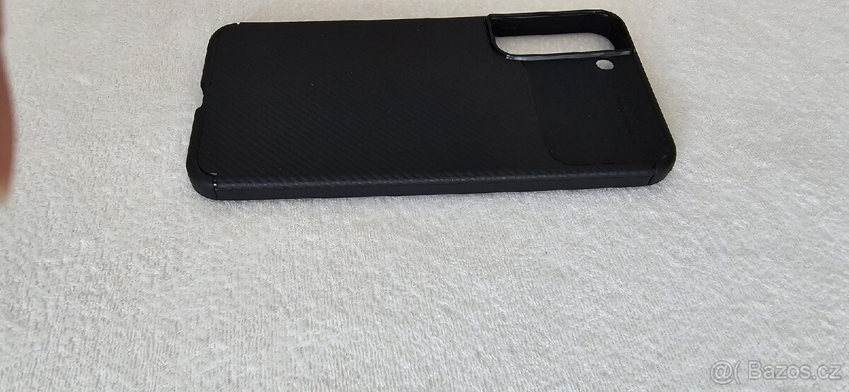 Kryt-Samsung S22 plus
- 4