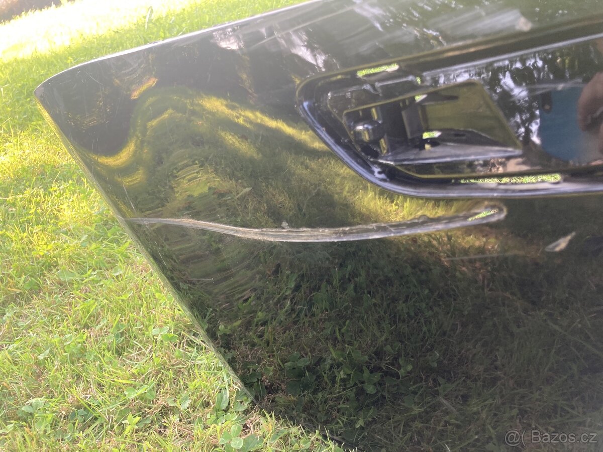 Přední nárazník VW Golf 5 - 4