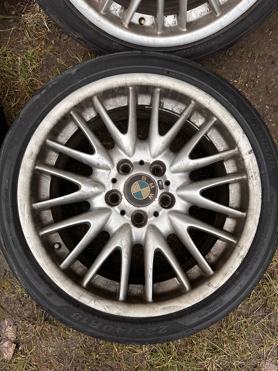 BMW kola R18 Styling 72 - 4