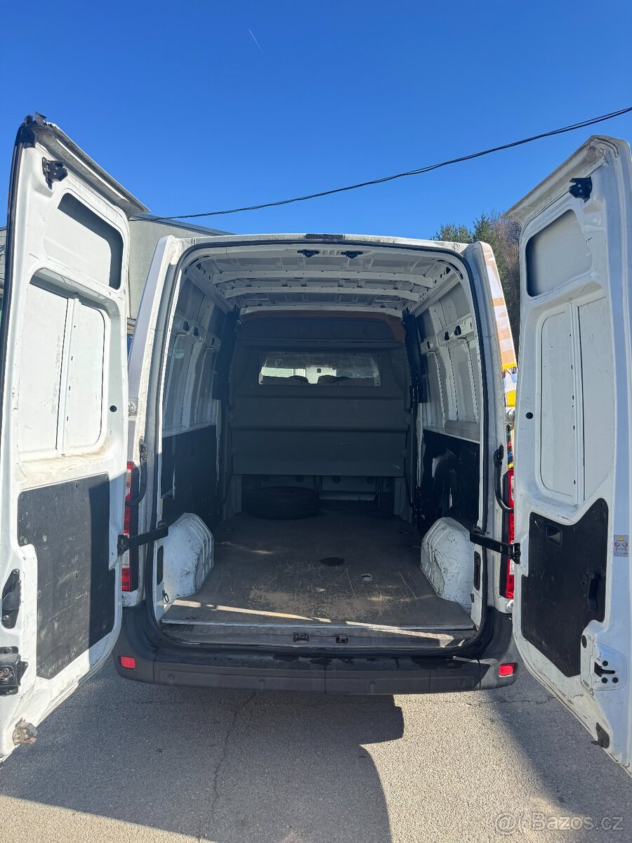 Prodám Renault Master - 4