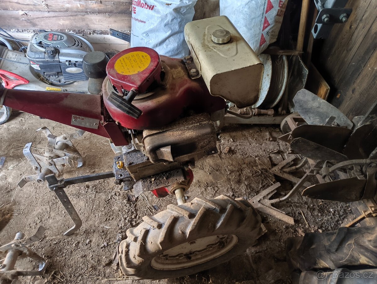 Robi 151 - 4