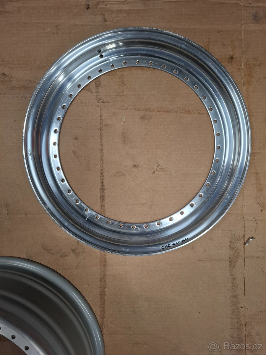 Oz futura racing - 4