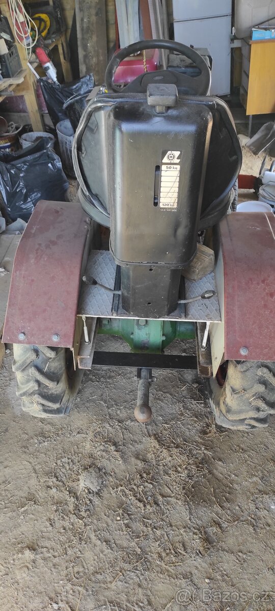 Malotraktor domácí výroby - 4