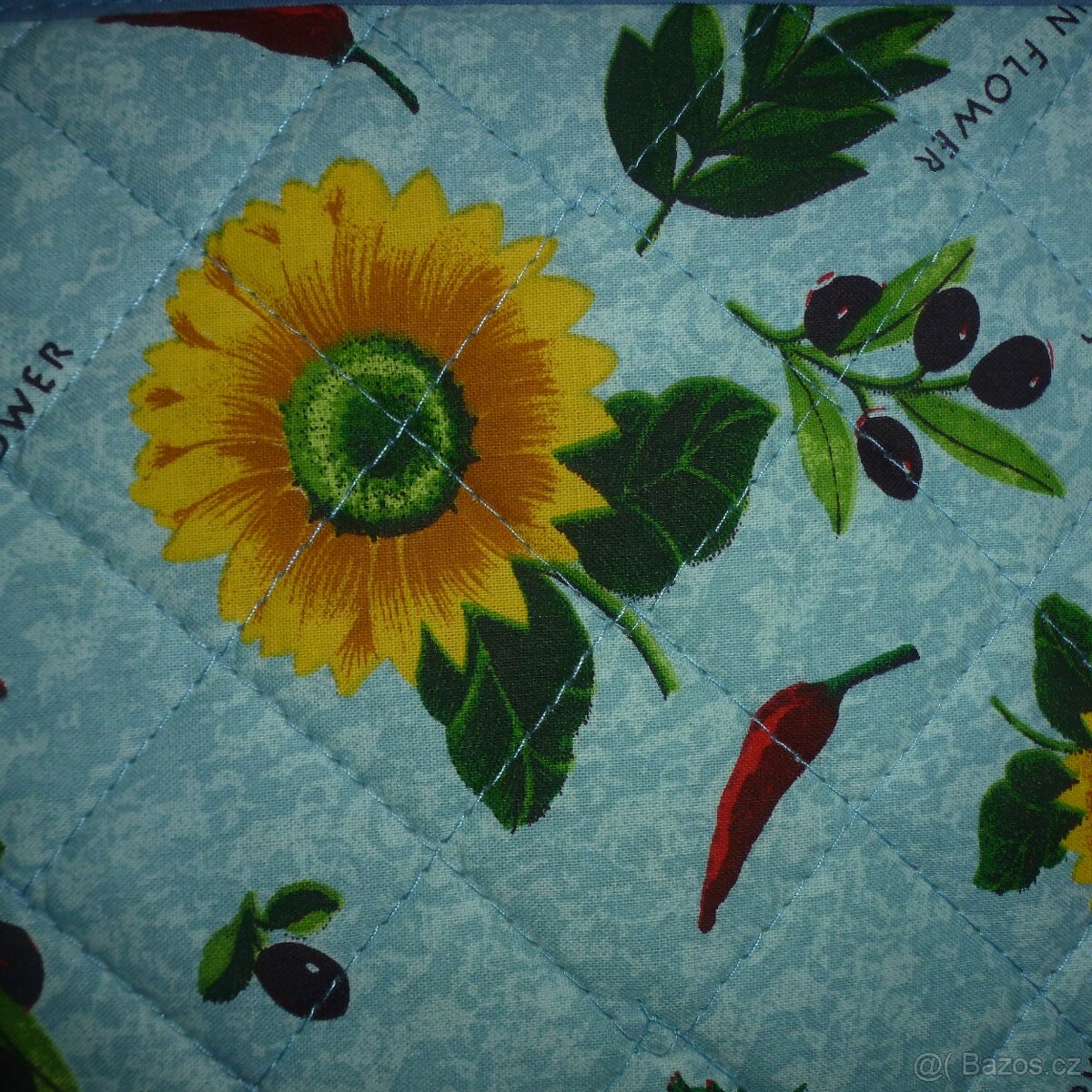 Látkové prošívané prostírání na jídelní stůl - 4