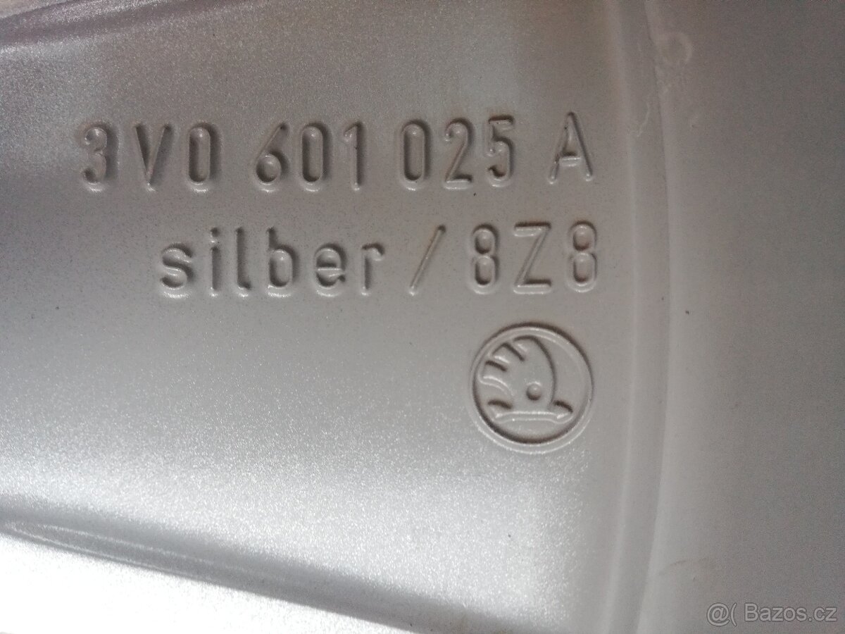 alu kola Škoda Superb 3 zimní 215/55/17 - 4