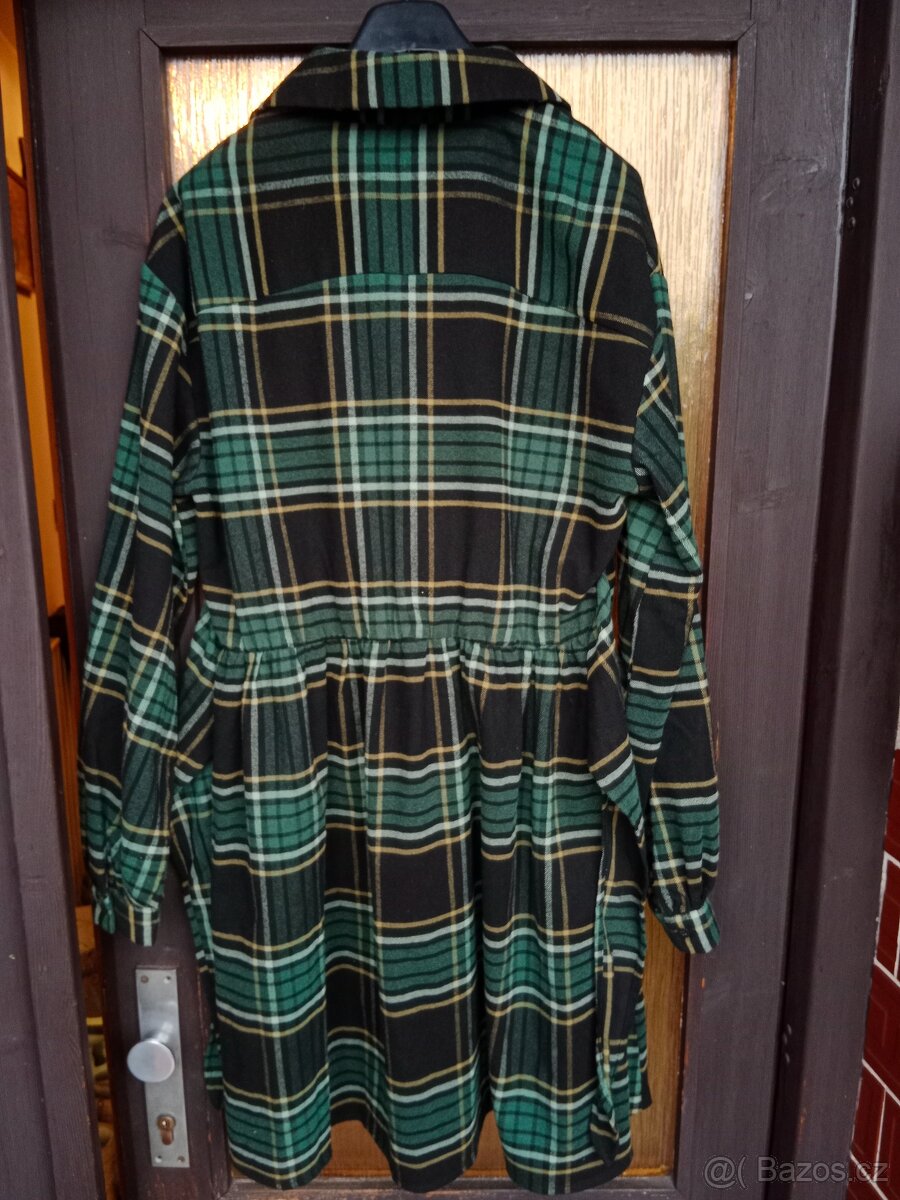 Dámské kárované šaty - 4