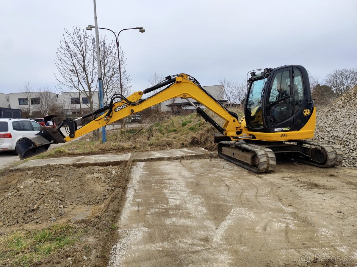 Bagr JCB 8085. Klima, 2x lyžica, kosačka. - 4