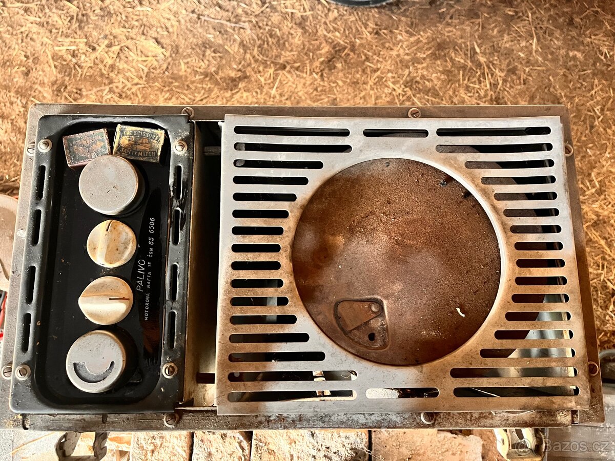 Kachle na tekuté paliva Jas 50 - 4