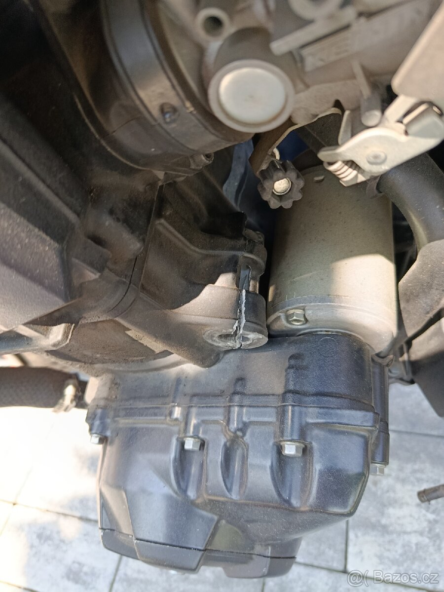 Díly Kawasaki z1000 - 4