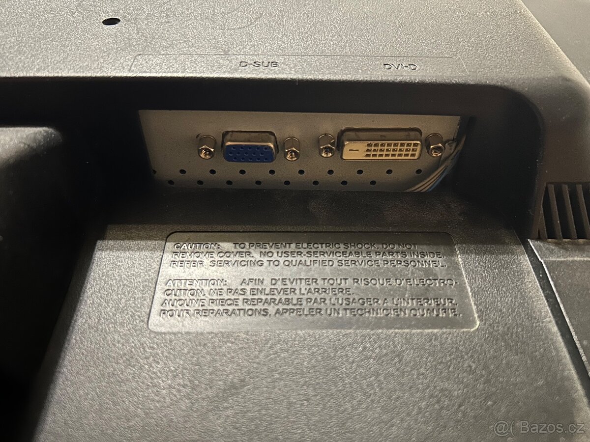 Monitor LG - 4