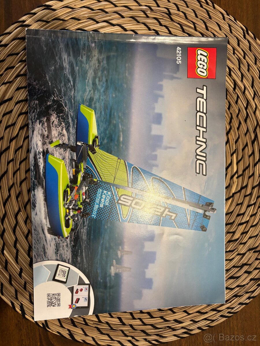 LEGO Technic Katamaran 42105 - 4