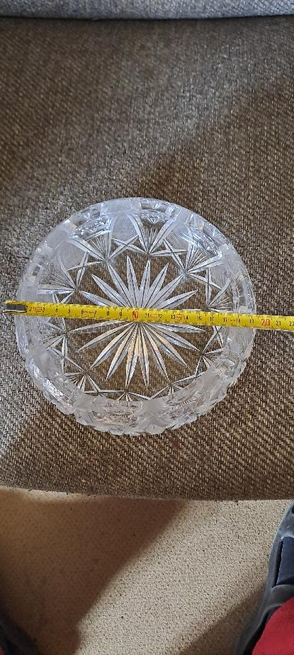 Broušený popelník Nová cena 250,- Kč - 4