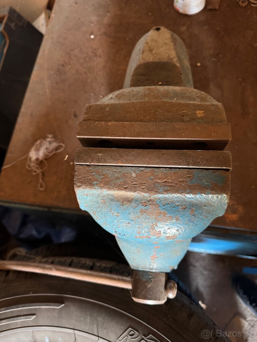 Svěrak YORK 150 - 4