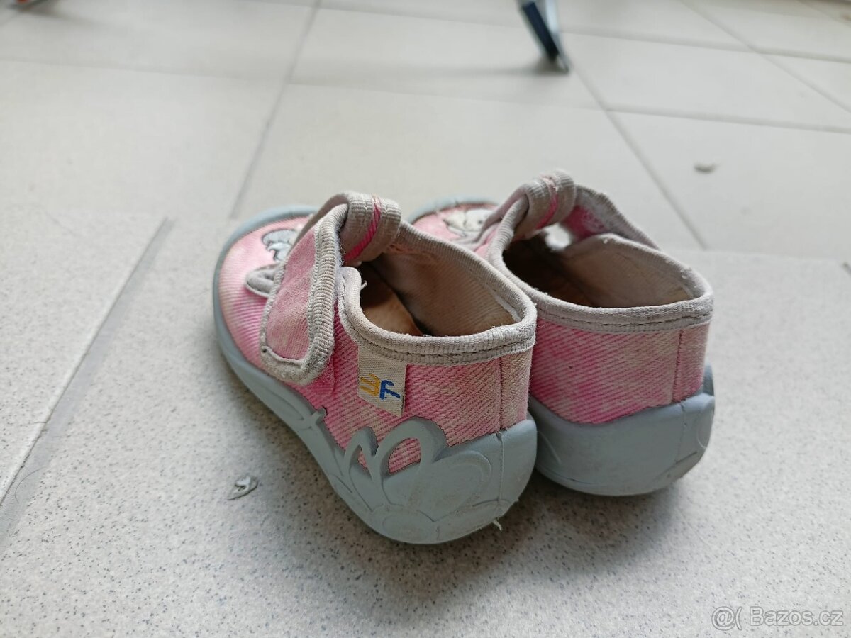 Papučky/sandálky značky 3F, vel. 20 - 4