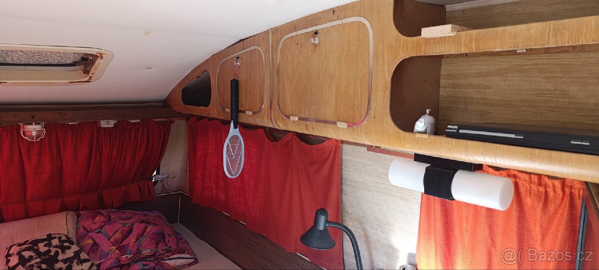 KARAVAN CONSTRUCTAM COMET - 4