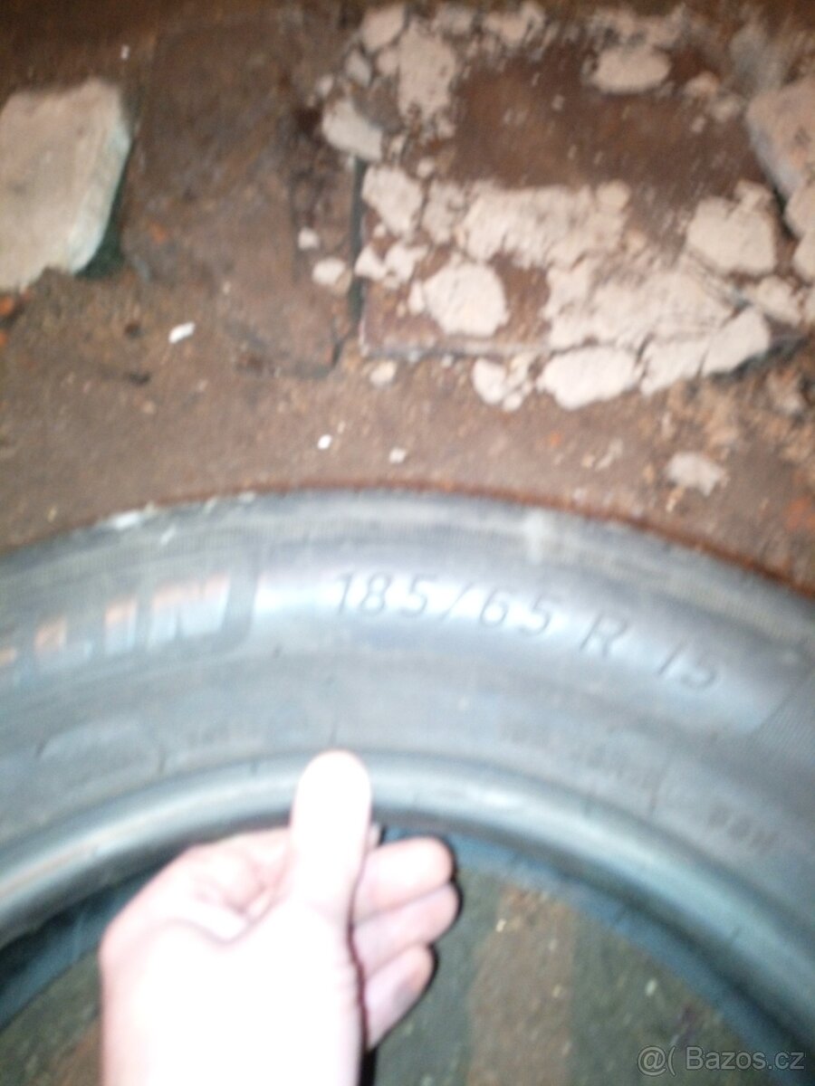 Téměř nove letni pneumatiky - 4
