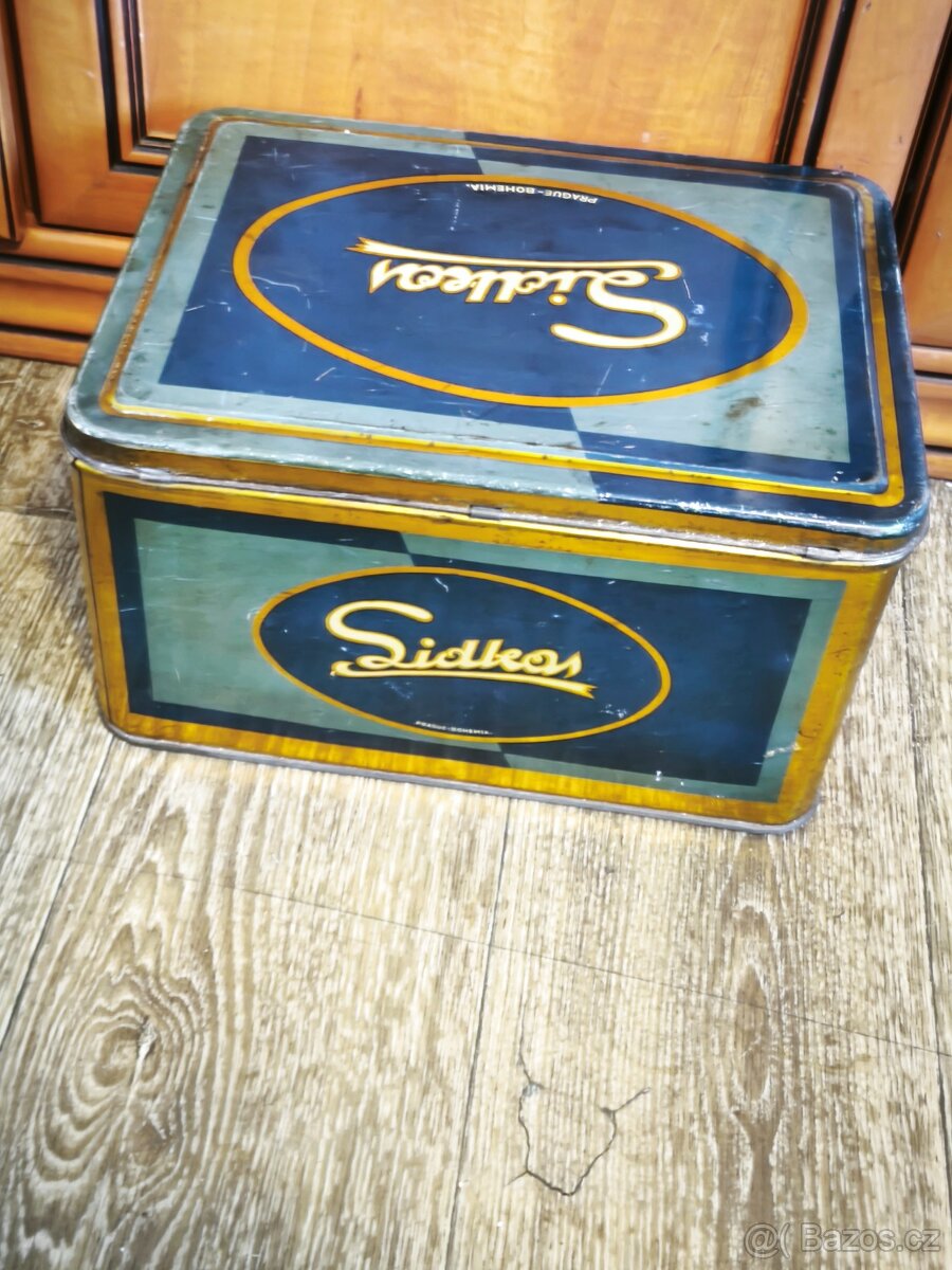 Stará velká, plechová,reklamní krabice. - 4