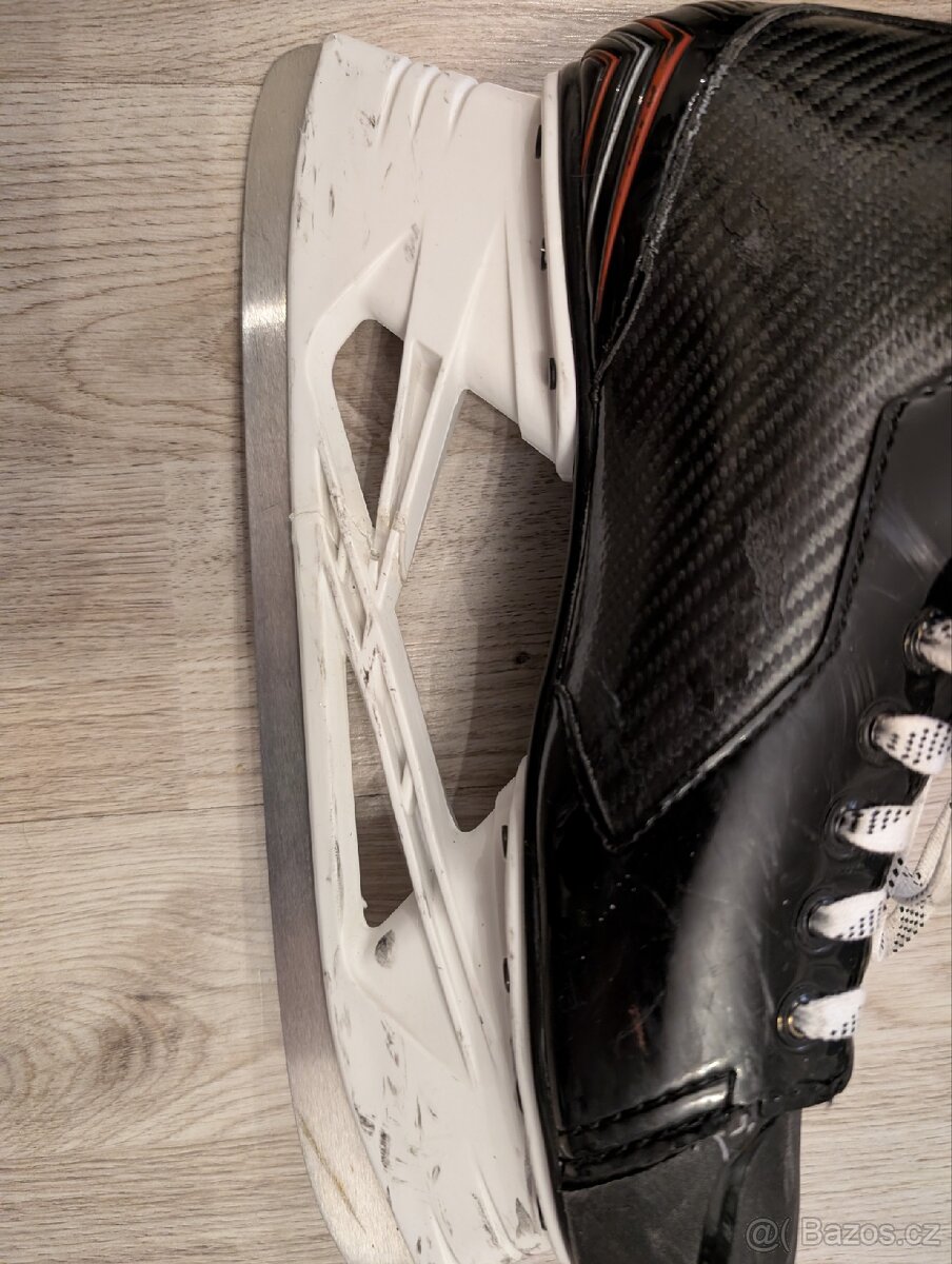 Brusle Graf Ultra 975, vel. 9 - 4