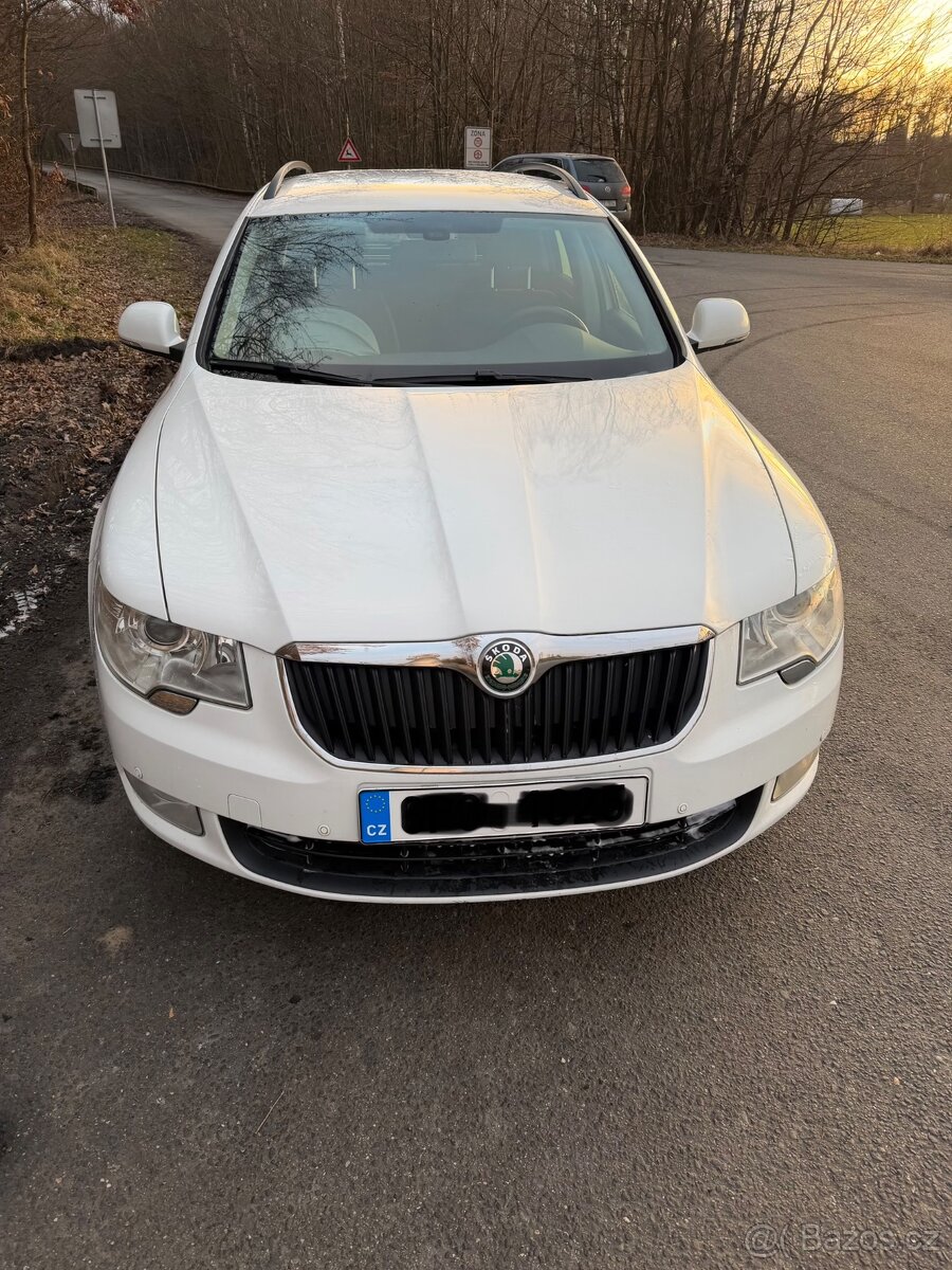 Škoda Superb combi 1.4tsi 92kw - 4