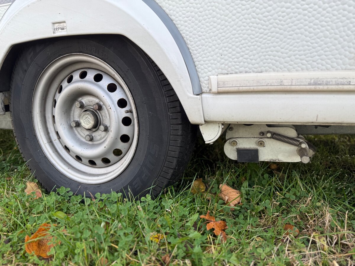 Karavan Hobby De Luxe 440 - 4