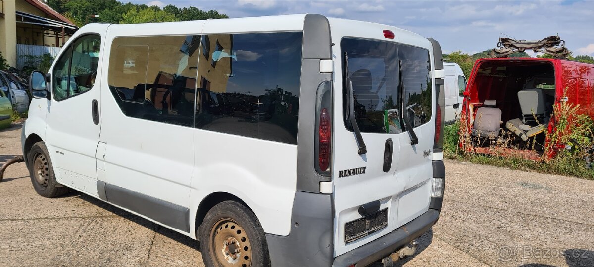 Prodám náhradní díly Renault 1.9 dci r.v.2006. - 4