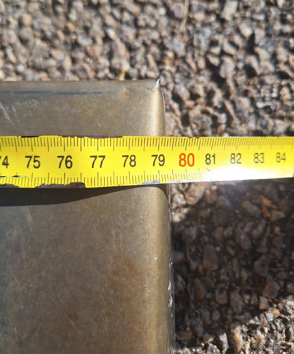 Krycí plech komína - 4