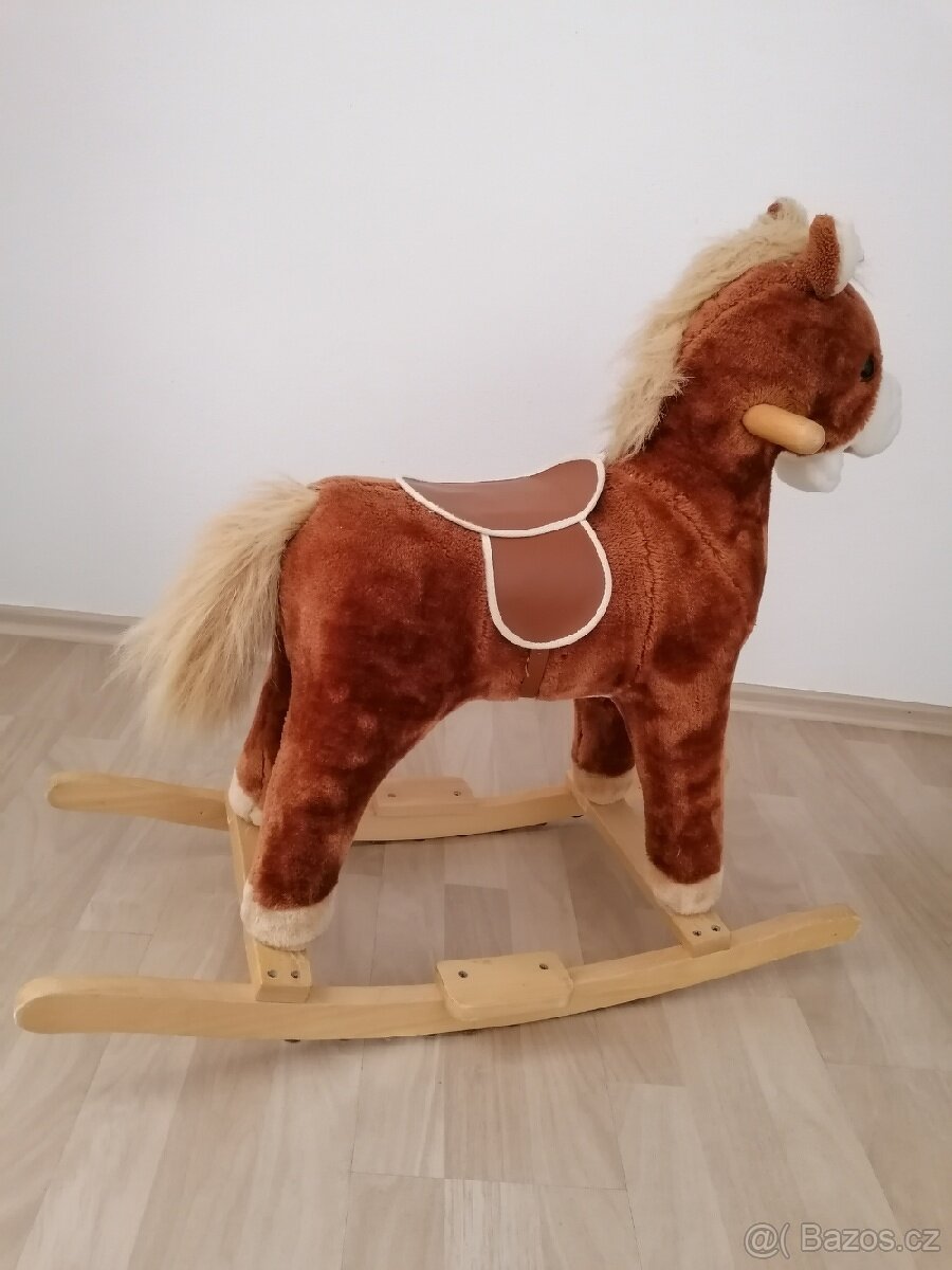 Houpací kůň - 4