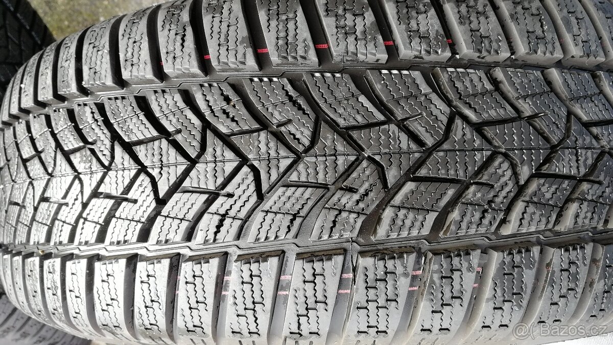 215/55 R17 zimní - 4