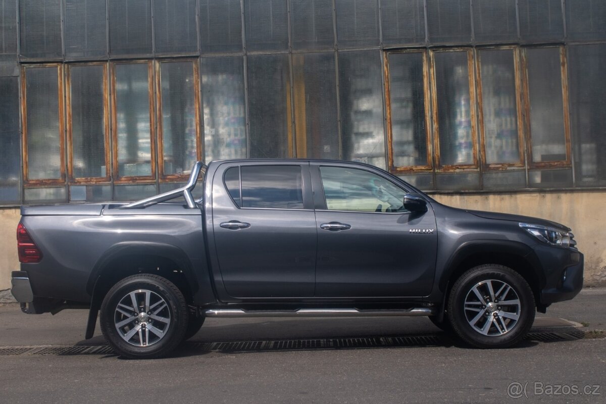 Toyota Hilux DC 2.4 I D-4D Executive A/T