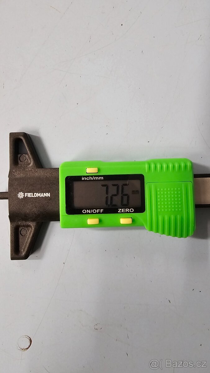 Zimní pneu 235/45/R18 - 4