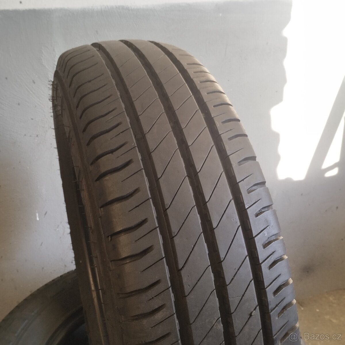 Letní pneumatiky 205/75/16 C Michelin - 4