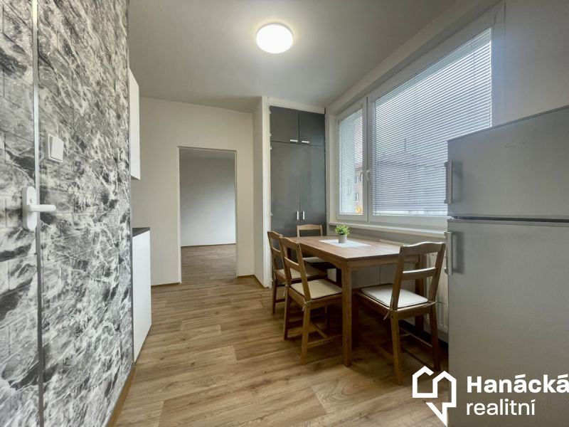 Pronájem, Byt 3+1, 70m2, Višňovce, Hulín - 4
