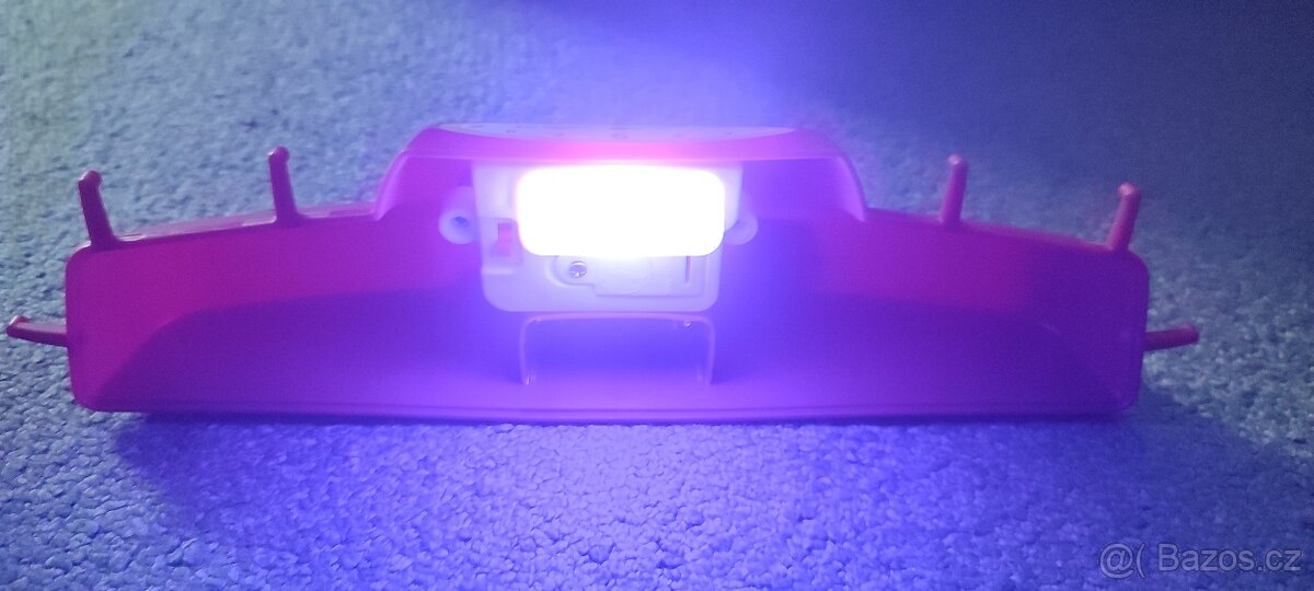 Kuchyňka s vybavením - 4